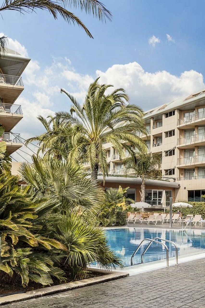 Aqua Onabrava & 4*sup Hotel 4*